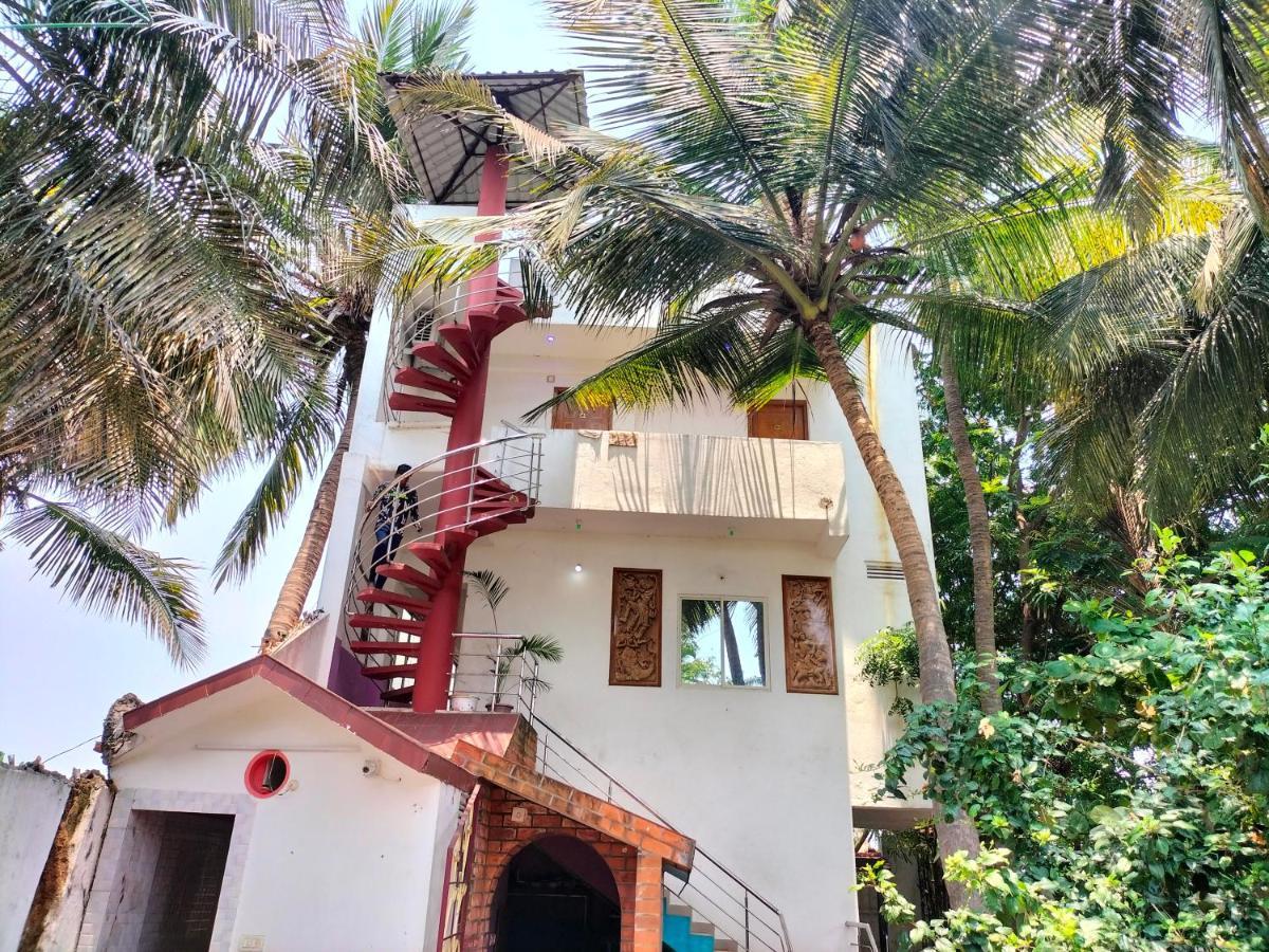 Victoria'S River View Resort بونديتْشيري المظهر الخارجي الصورة