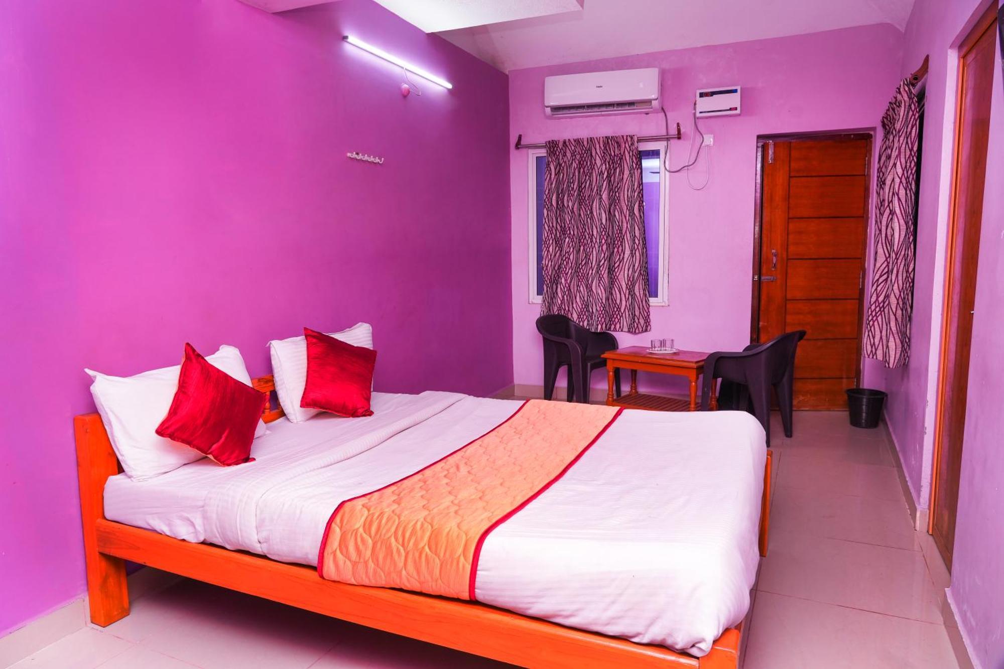 Victoria'S River View Resort بونديتْشيري المظهر الخارجي الصورة