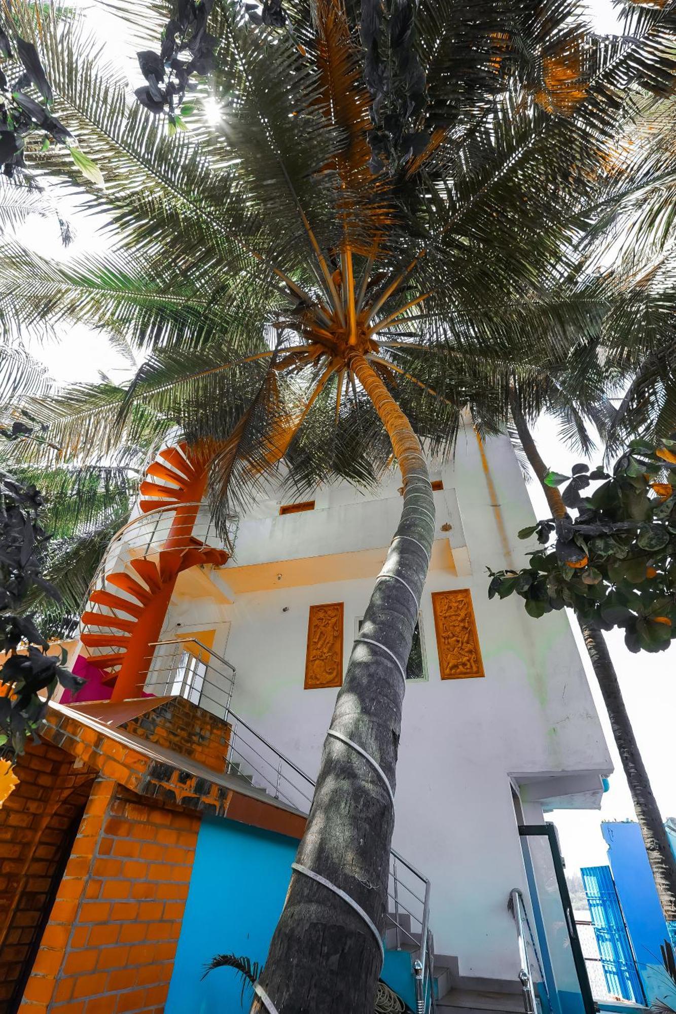 Victoria'S River View Resort بونديتْشيري المظهر الخارجي الصورة