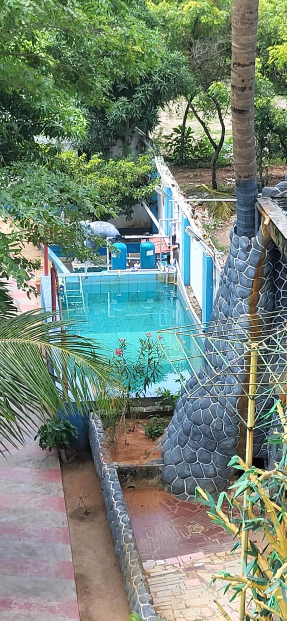Victoria'S River View Resort بونديتْشيري المظهر الخارجي الصورة